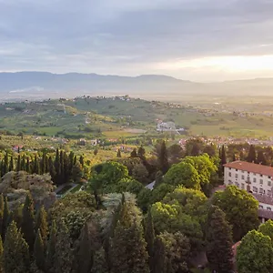 agriturismo-la-fattoria-di-capezzana-carmignano.it-tuscanyhotel.com/